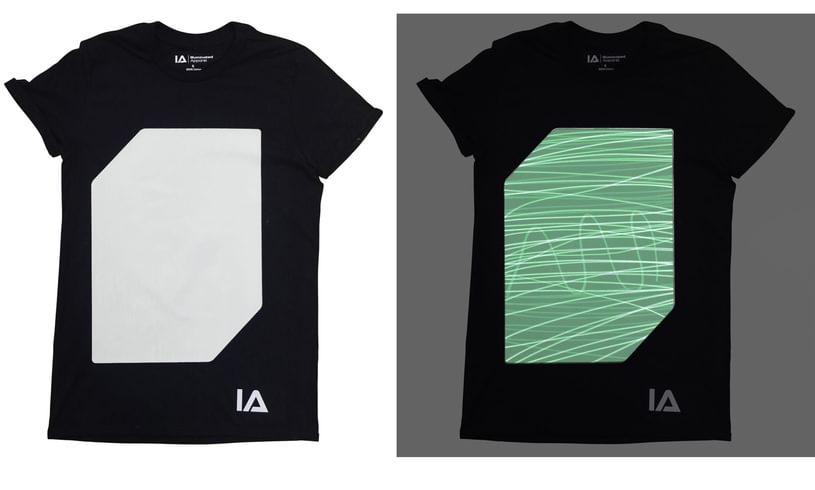 Black Interactive Glow T-Shirt in dark Age 9 - 11