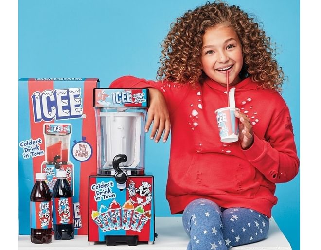 ICEE Machine Coldest Drink in Town Brilliant Childrens Presents