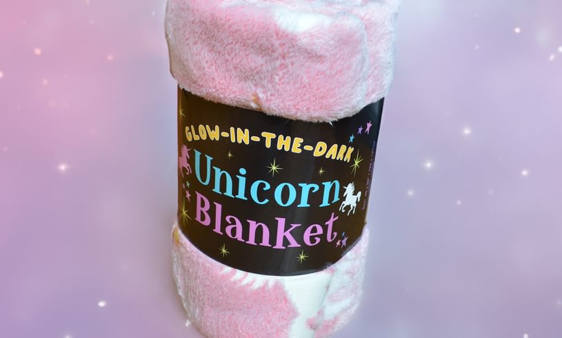 Unicorn Blanket Glows in the Dark